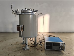 10L不銹鋼儲(chǔ)罐已完工發(fā)往揚(yáng)州